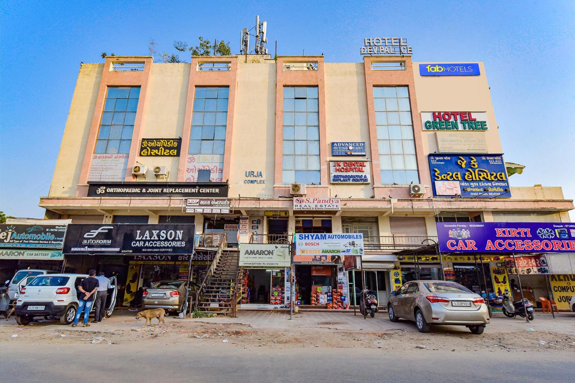 Hotel Green Tree Ahmedabad Eksteriør billede
