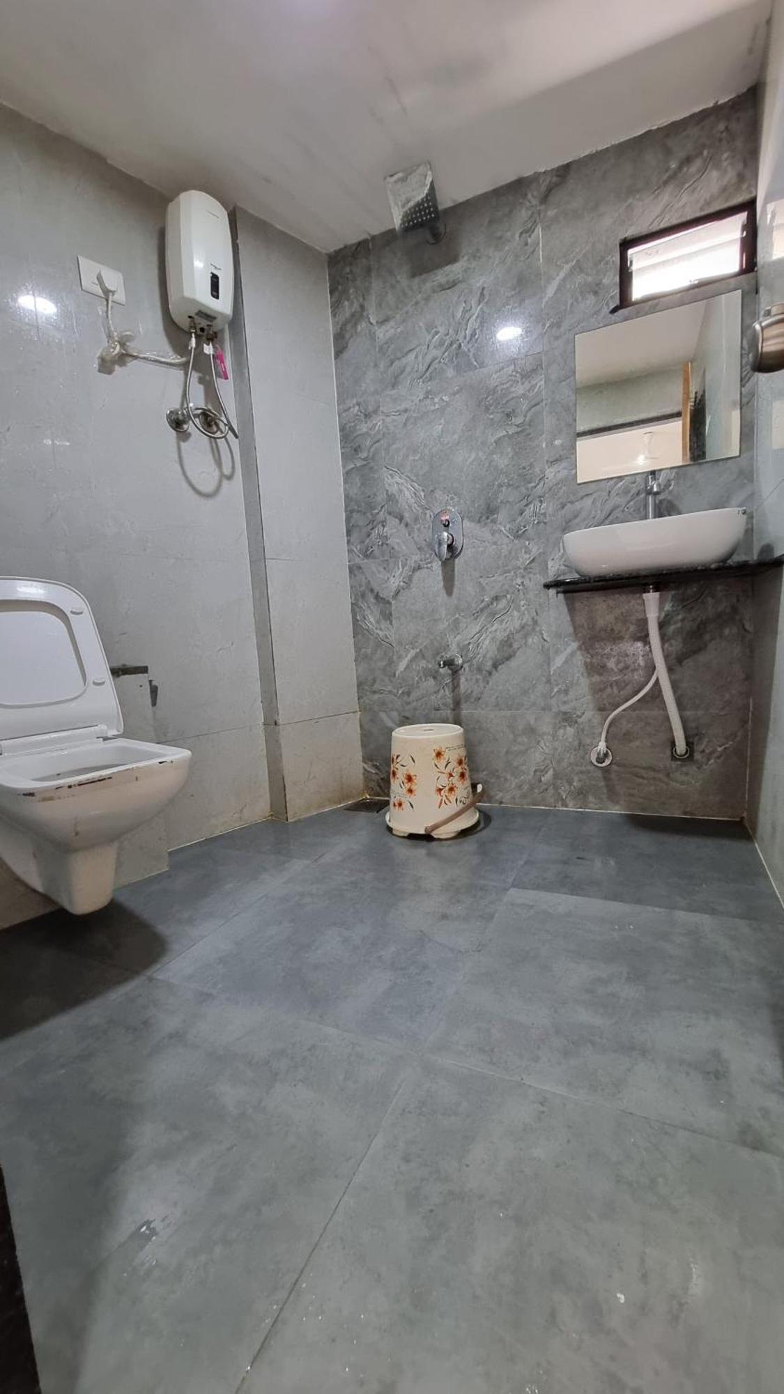Hotel Green Tree Ahmedabad Eksteriør billede