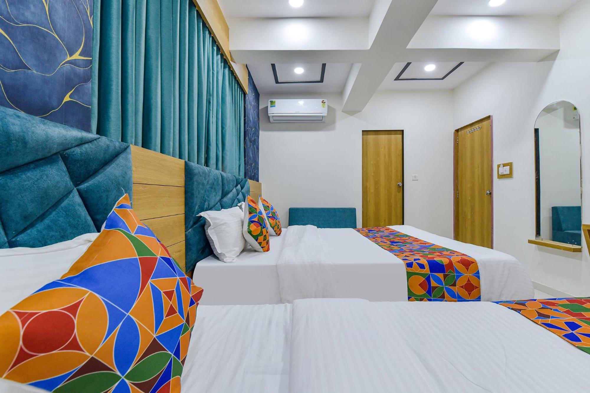 Hotel Green Tree Ahmedabad Eksteriør billede